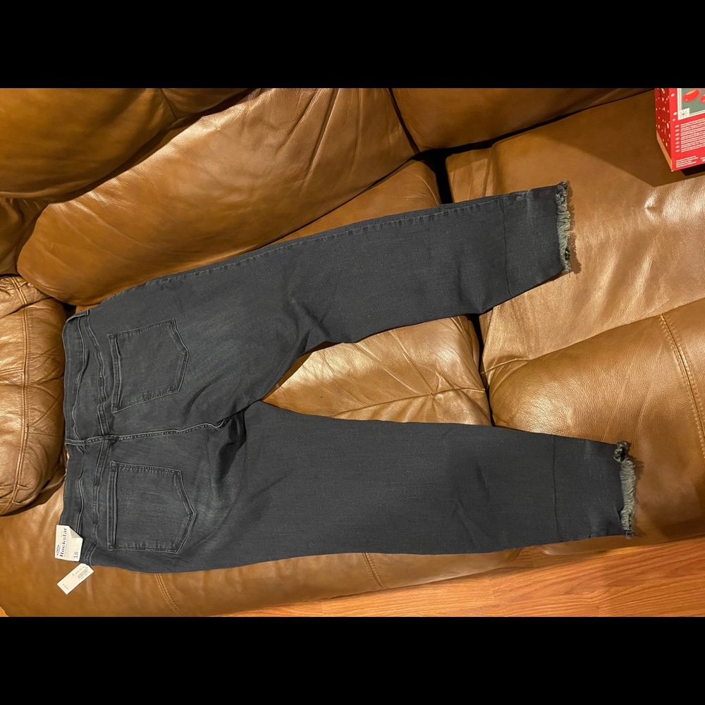 Jeans - Picture 2 of 2